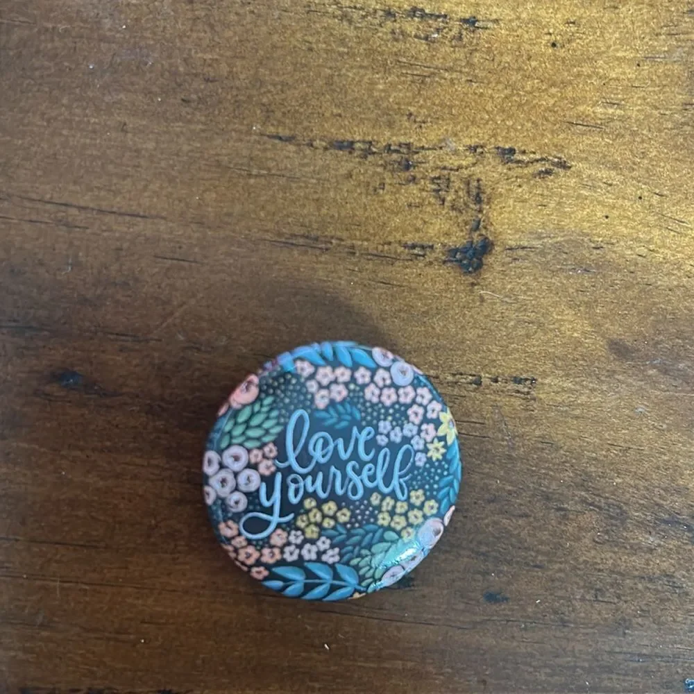 Elyse Breanne Design pin round bundle 4